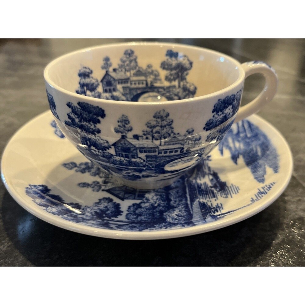 VNTG Blue & White Teacup & Saucer Nasco Lakeview Japan Hand Painted